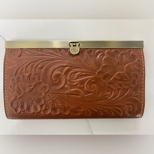Patricia Nash “Cauchy” Wallet